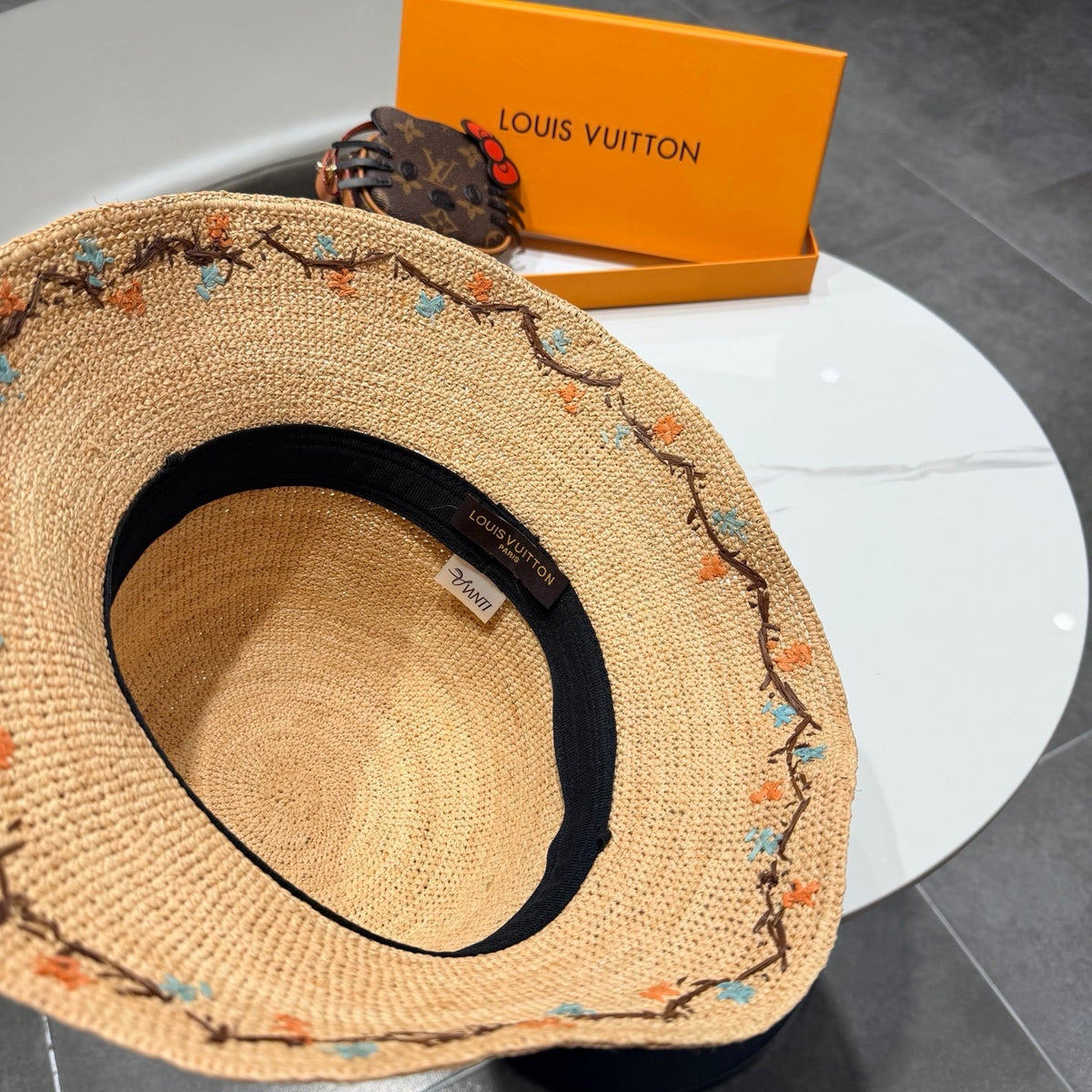 LV Crochet Hat Camel Beige in Raffia 205603