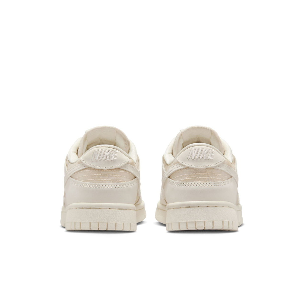 Nike Dunk Low HJ5870-100 Shoe