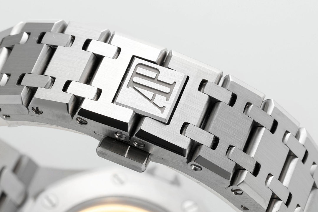 Royal Oak 15500ST Grey Dial Watch