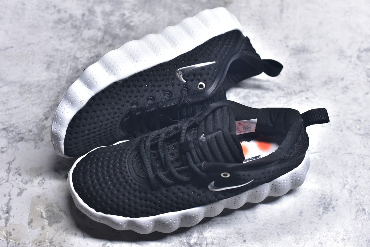 Nike Mind 002 "Black/White"