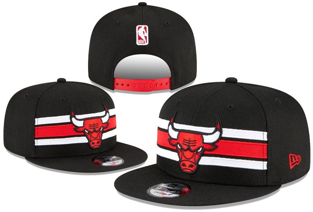 Chicago Bulls Men's Mitchell & Ness NBA Snapback Hat