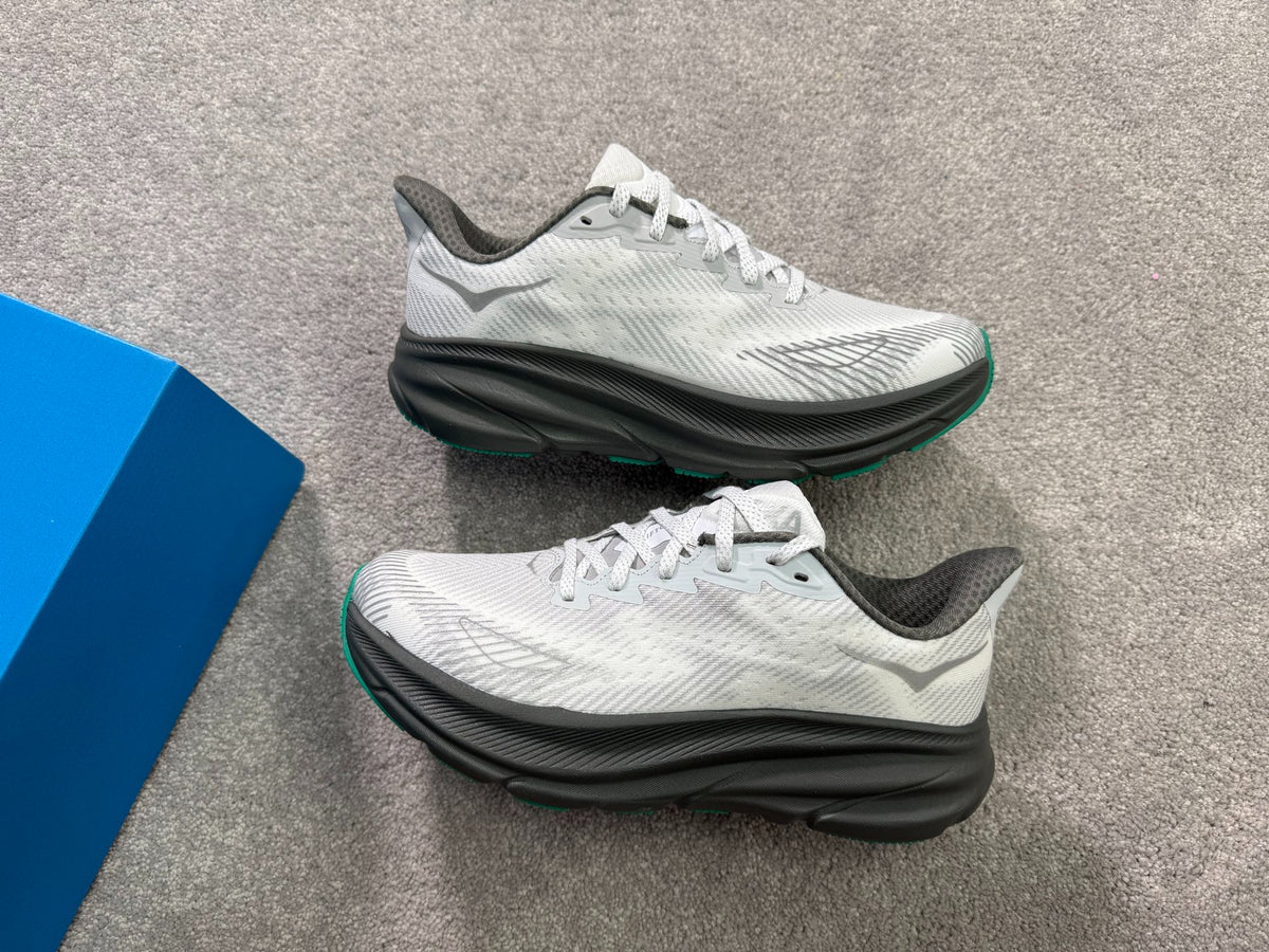 Women's Hoka Clifton 9 GTX