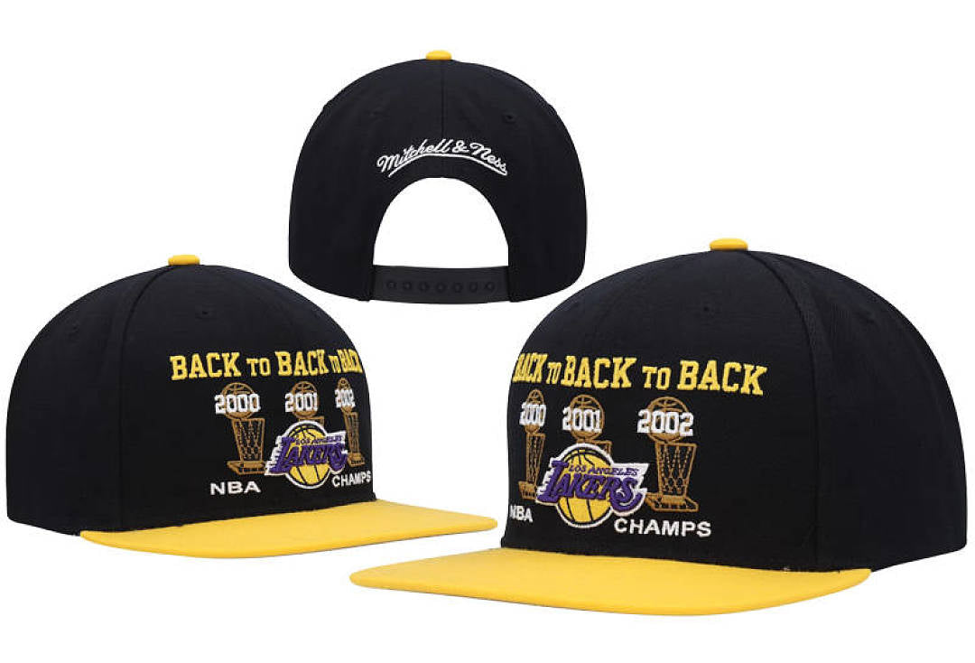 Los Angeles Lakers Fitted Hat