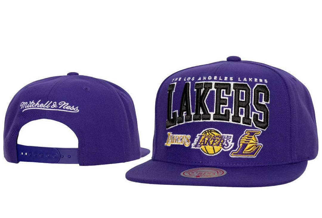 Los Angeles Lakers Fitted Hat