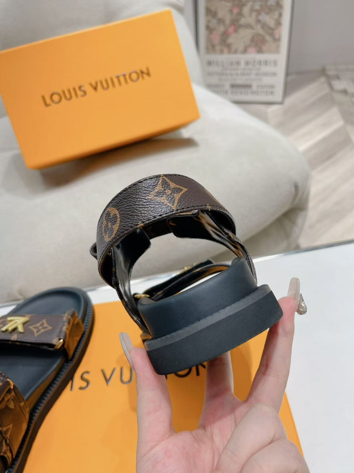 LV Sunset Comfort Flat Sandal