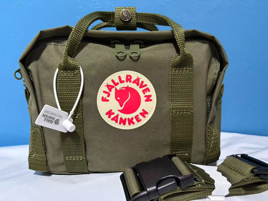Fjallraven Kanken Hip Pack Plus Army Green