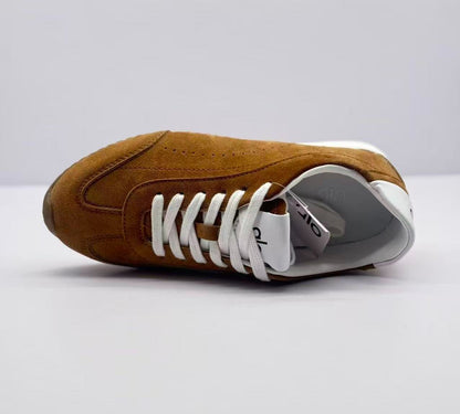 ALO Brown German training shoes