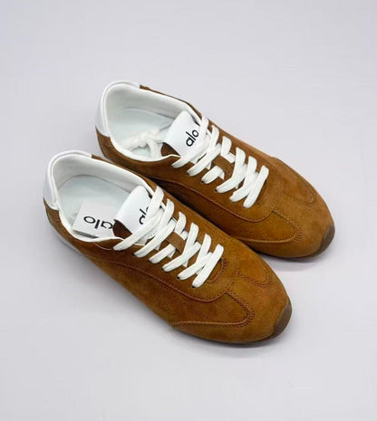 ALO Brown German training shoes