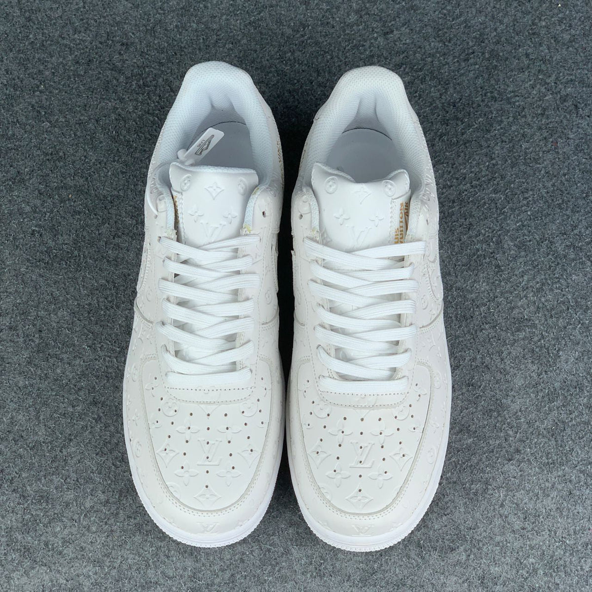 LV Air Force 1 Low 'Triple White'