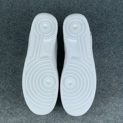 LV Air Force 1 Low 'Triple White'
