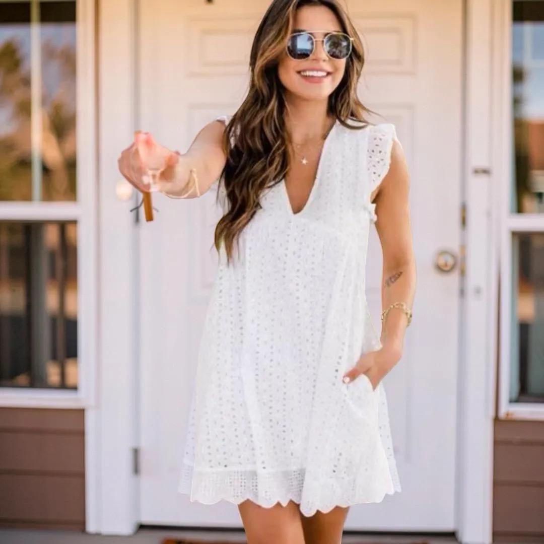 Cotton Eyelet V Neck Dress With Pockets, Women's Sleeveless Built In Shorts Summer Dress
