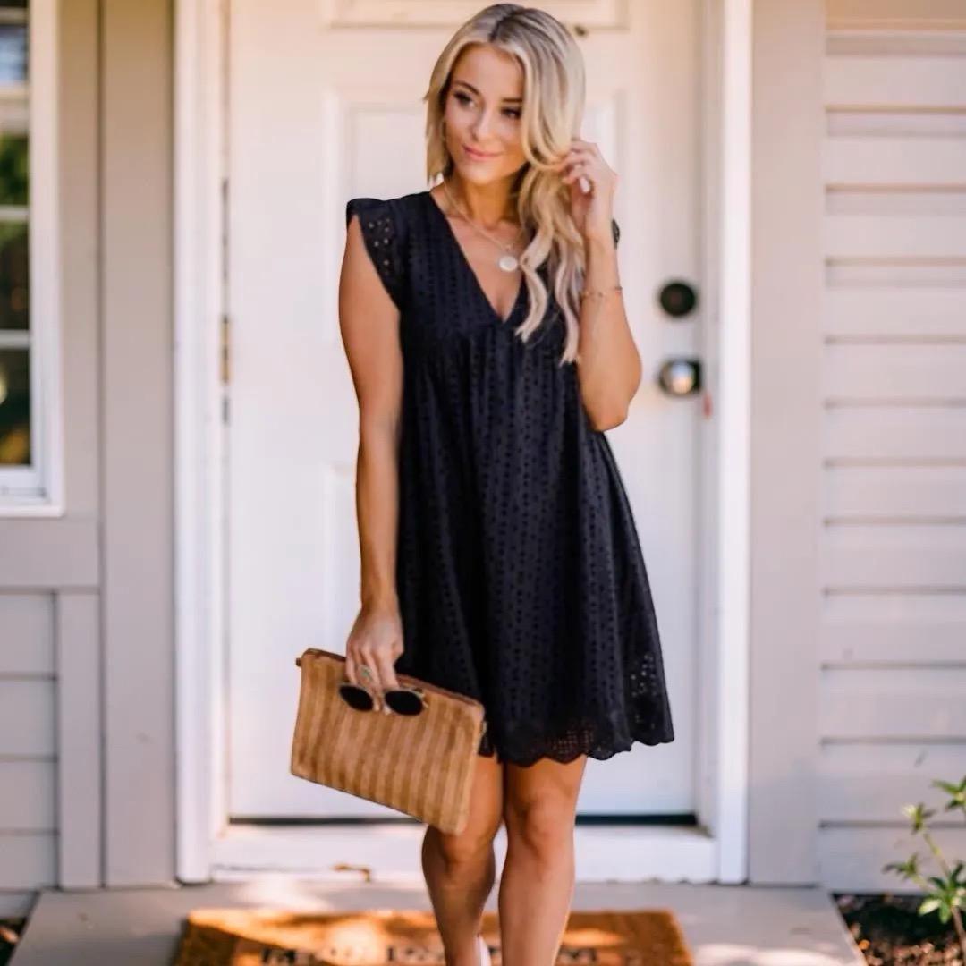 Cotton Eyelet V Neck Dress With Pockets, Women's Sleeveless Built In Shorts Summer Dress