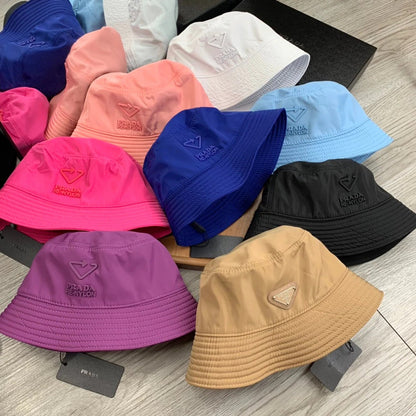 BUCKET HAT IN AZURE BLUE RE-NYLON 234099