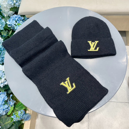 SET SCARF AND HAT IN BLACK WOOL 406533