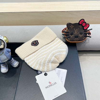 BEANIE HAT IN STELL BISQUE BEIGE MIX WHITE CASHMERE 436731