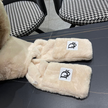 PLUSH WARM HAT IN BEIGE RABBIT FUR WITH FOX EARS 439588
