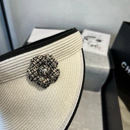 CC SUN HAT MODEM WHITE WITH FLOWER 673933